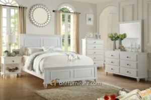 Kamar Set Warna Putih Model Minimalis Klasik